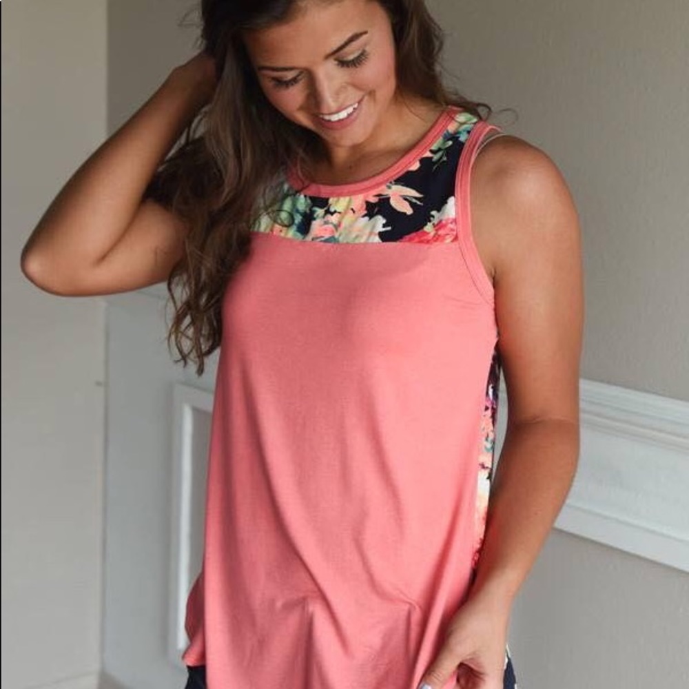 💕Pink Tank💕